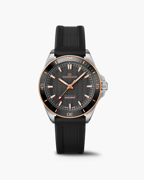 Adventure NEVEREST 40mm Steel & Gold